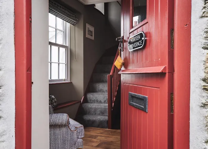 Fourteen Providence Place, Calstock, Cornwall, Self Catering Cottage
